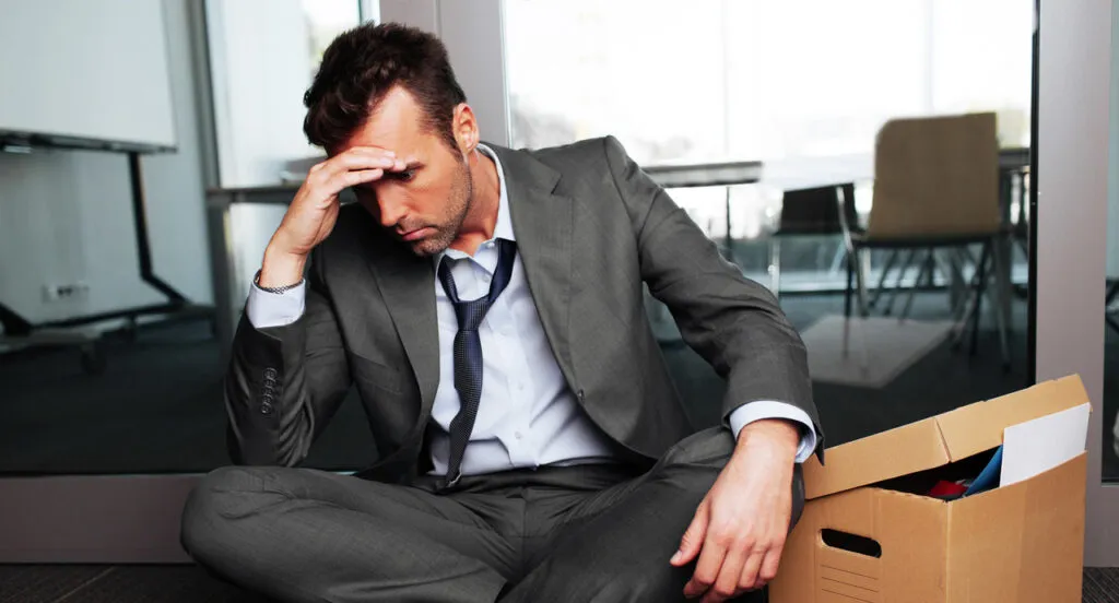 10 правила како да останете без работа и сигурно да пропаднете